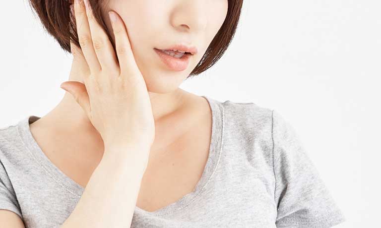 親知らずはなぜ斜めに生えてくるのか